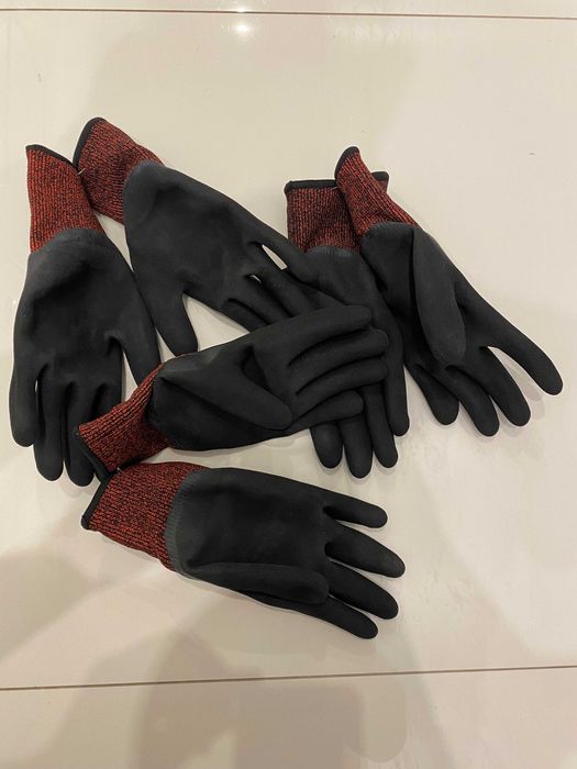 Rękawice zimowe MILWAUKEE odporne na przecięcia 3/C, rozmiar L/9