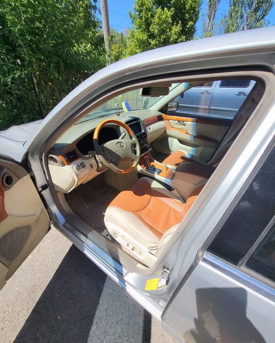 Lexus ls 430 2004р