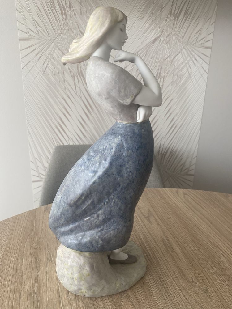 Lladro Porcelain Figurine Mediterranean Vision Blue