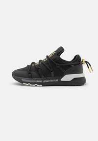 VERSACE JEANS COUTURE Fondo Dynamic Sneakersy Męskie 45 Oryginalne