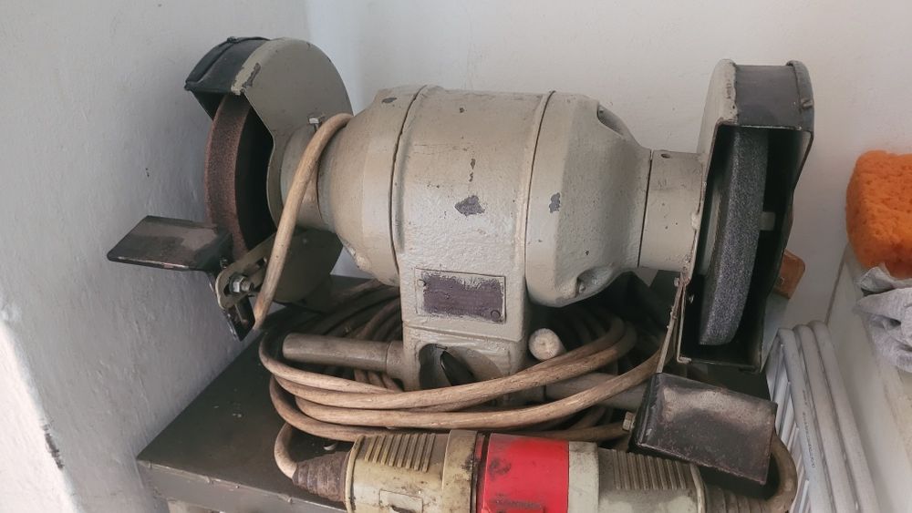 Szlifierka stołowa 0.52kw