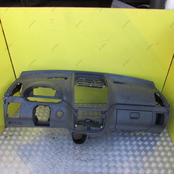 Торпедо панель передня Mercedes Vito W639 Вито 639  панелька Шрот В6