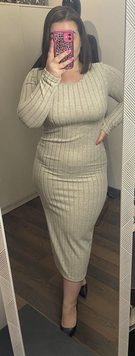 Sukienka prążek beż