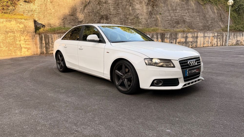 Audi A4 2.TDi S-Line 143CV