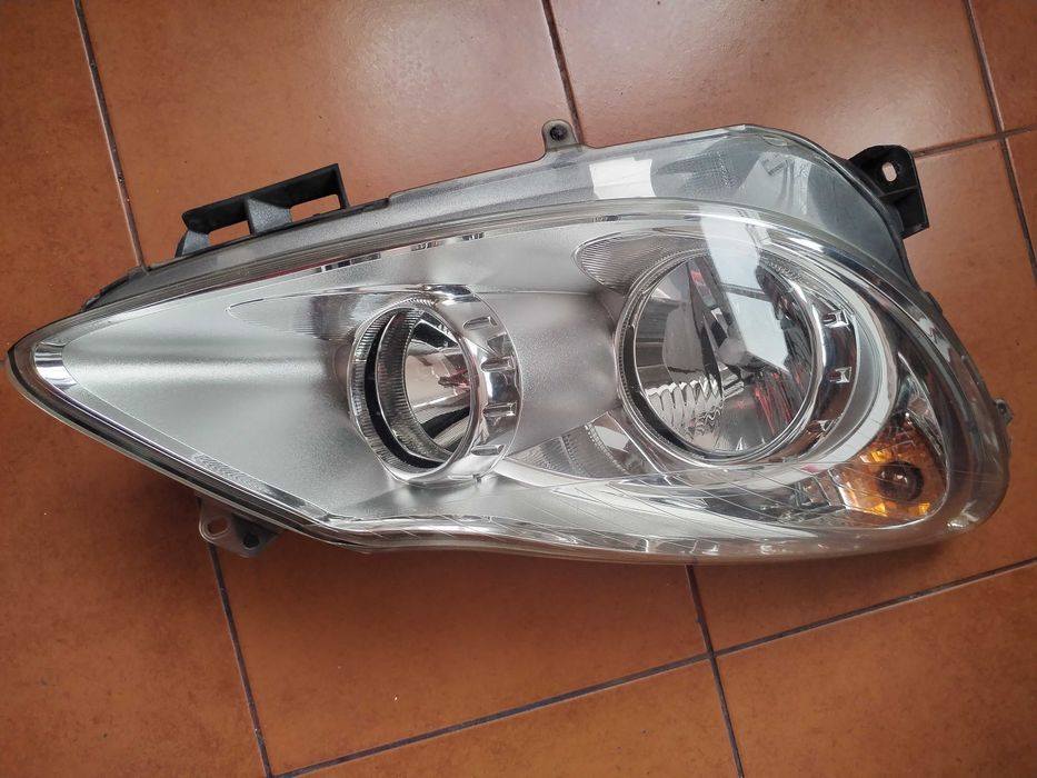 Optica direita / Opel Corsa D