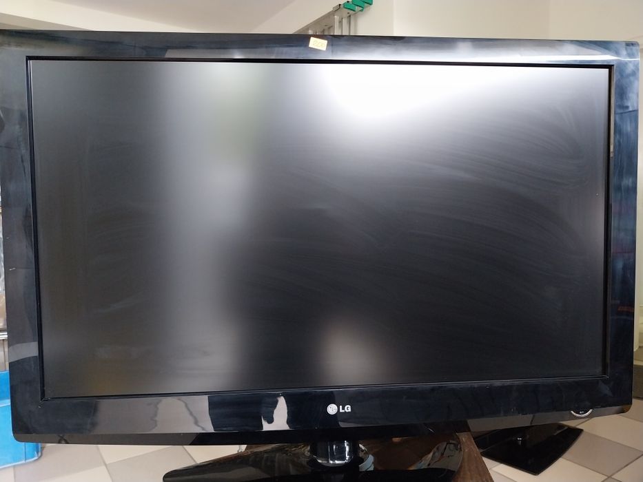 Telewizor 45" używany