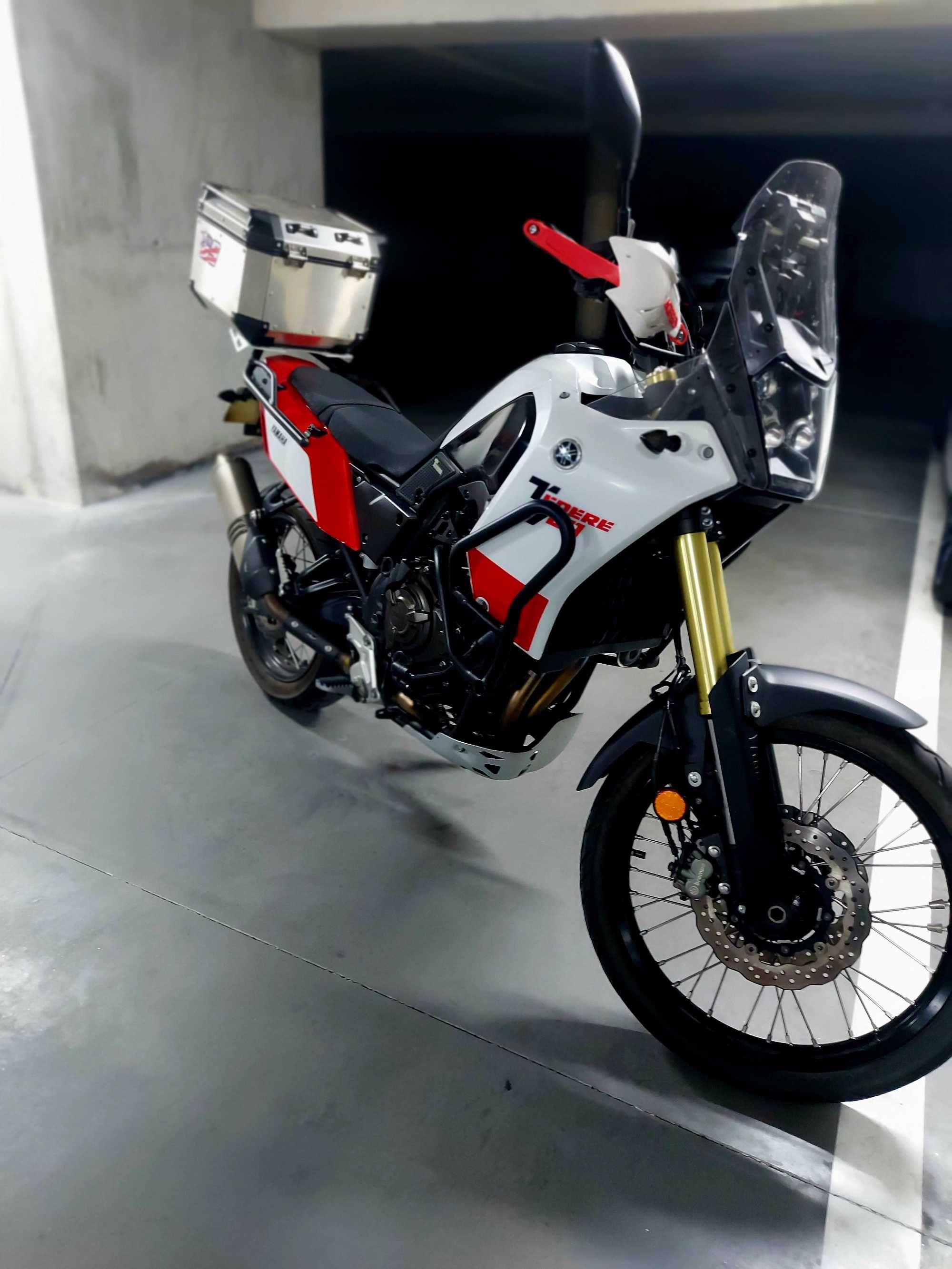 Vendo tenere700 ( full extras)