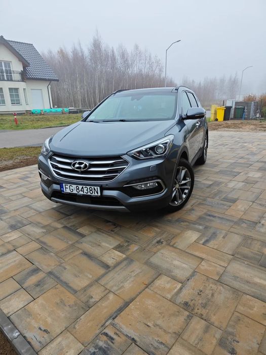 Hyundai Santa Fe pierwszy właściciel, 7 osobowy, napęd 4x4, stan bardzo dobry