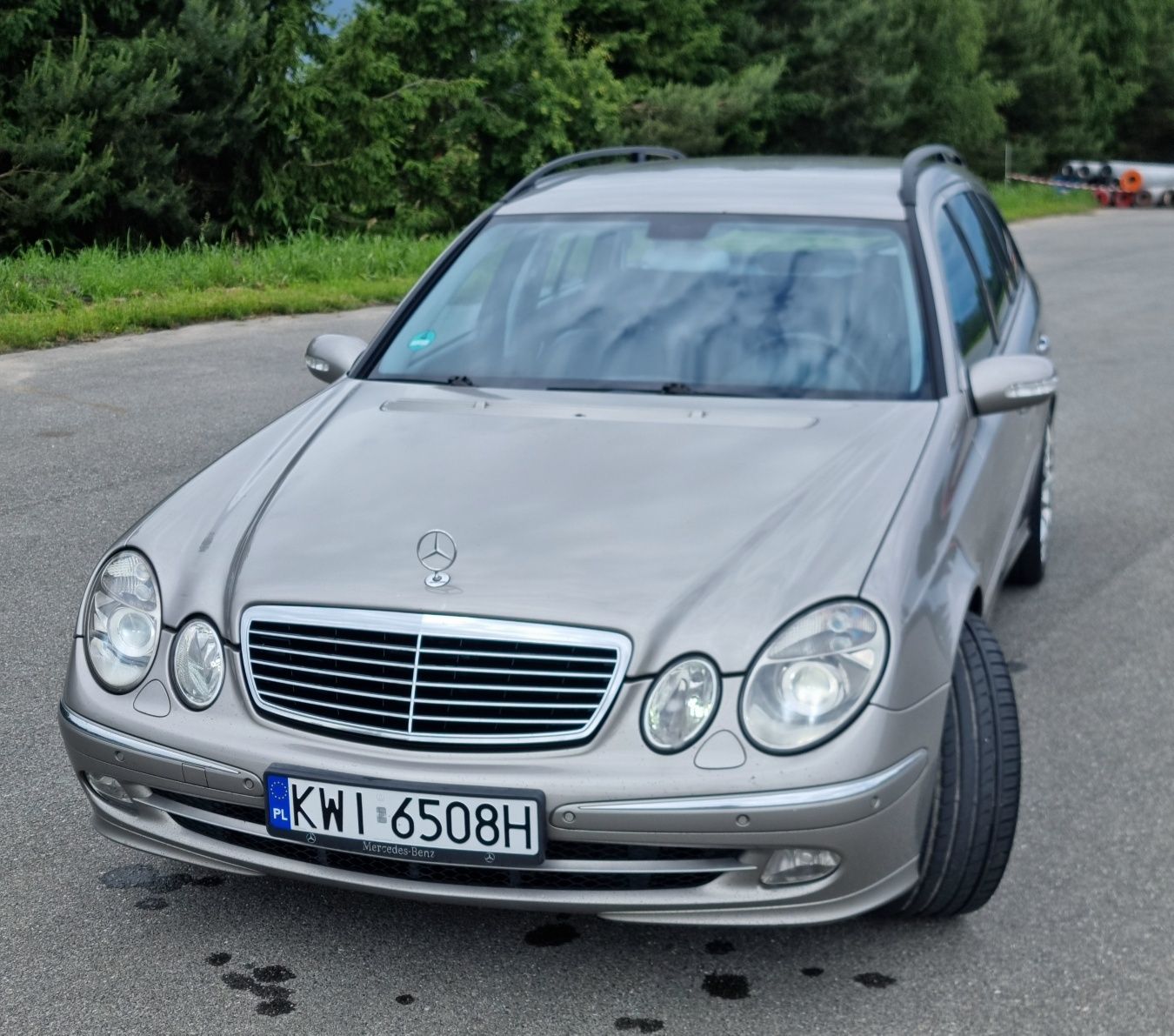 Mercedes w211 Avantgarde 2.2 cdi automat, xenon,kombi