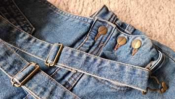 Spodnie jeansy ogrodniczki dziewczęce  152 cm