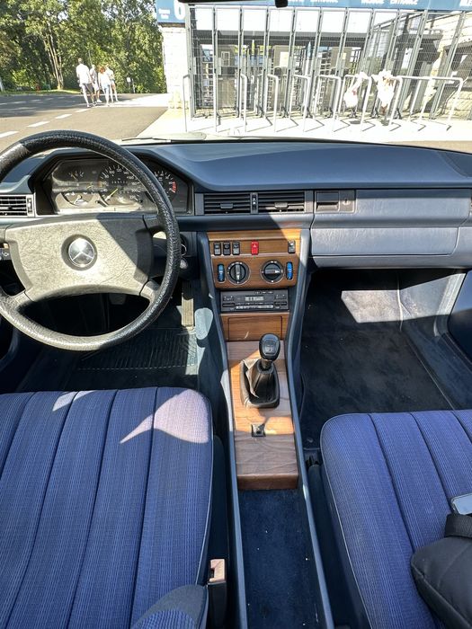 Mercedes W124 T S124 Kombi przedlift Zarejestrowany z OC i przegladem