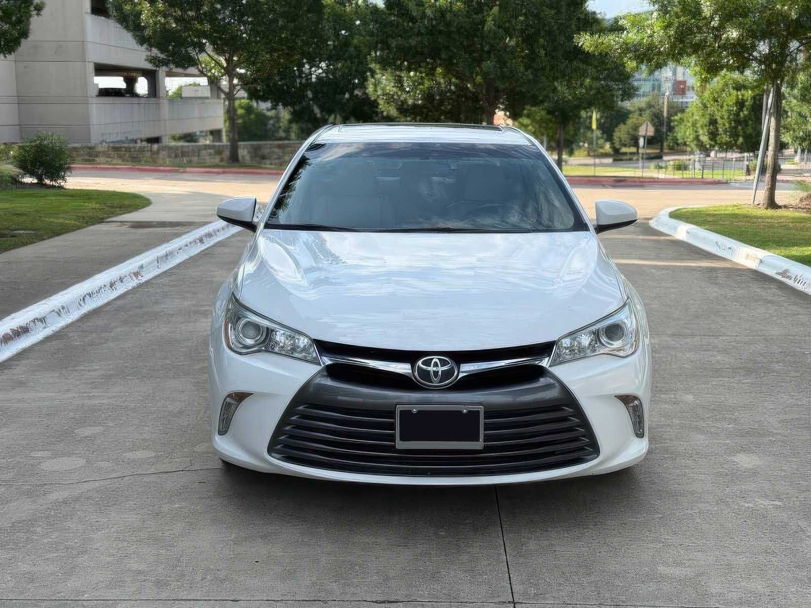 2016 Toyota Camry XLE