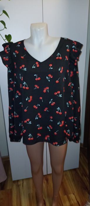 Czarna bluzka długi rękaw z motywem owocowym  4XL Shein