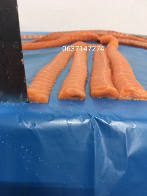 Слайсы лосося (семга) слабосоленые