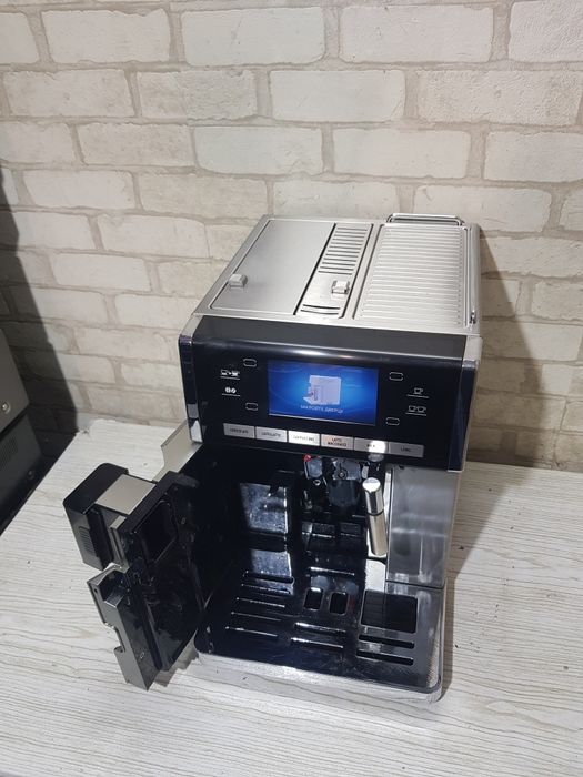 Топ! Кавомашина DeLonghi  PrimaDonna Exclusive,Esam 6900/ 1277 пробіг!