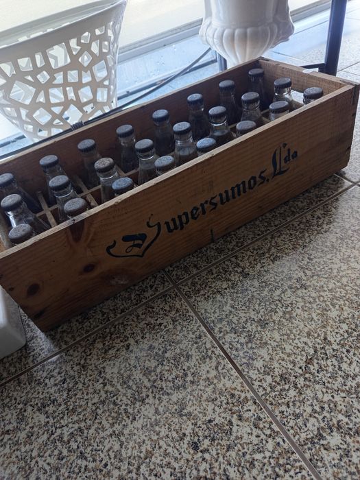 Grande Lote de  antiguidades............. e velharias vintage vendo se