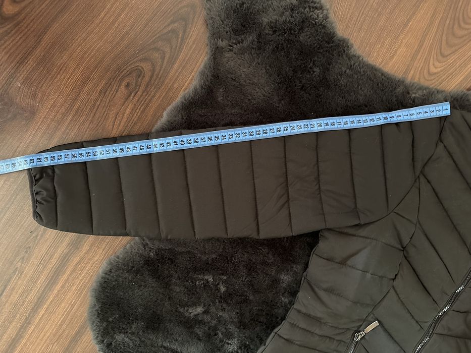 Куртка демісезонна