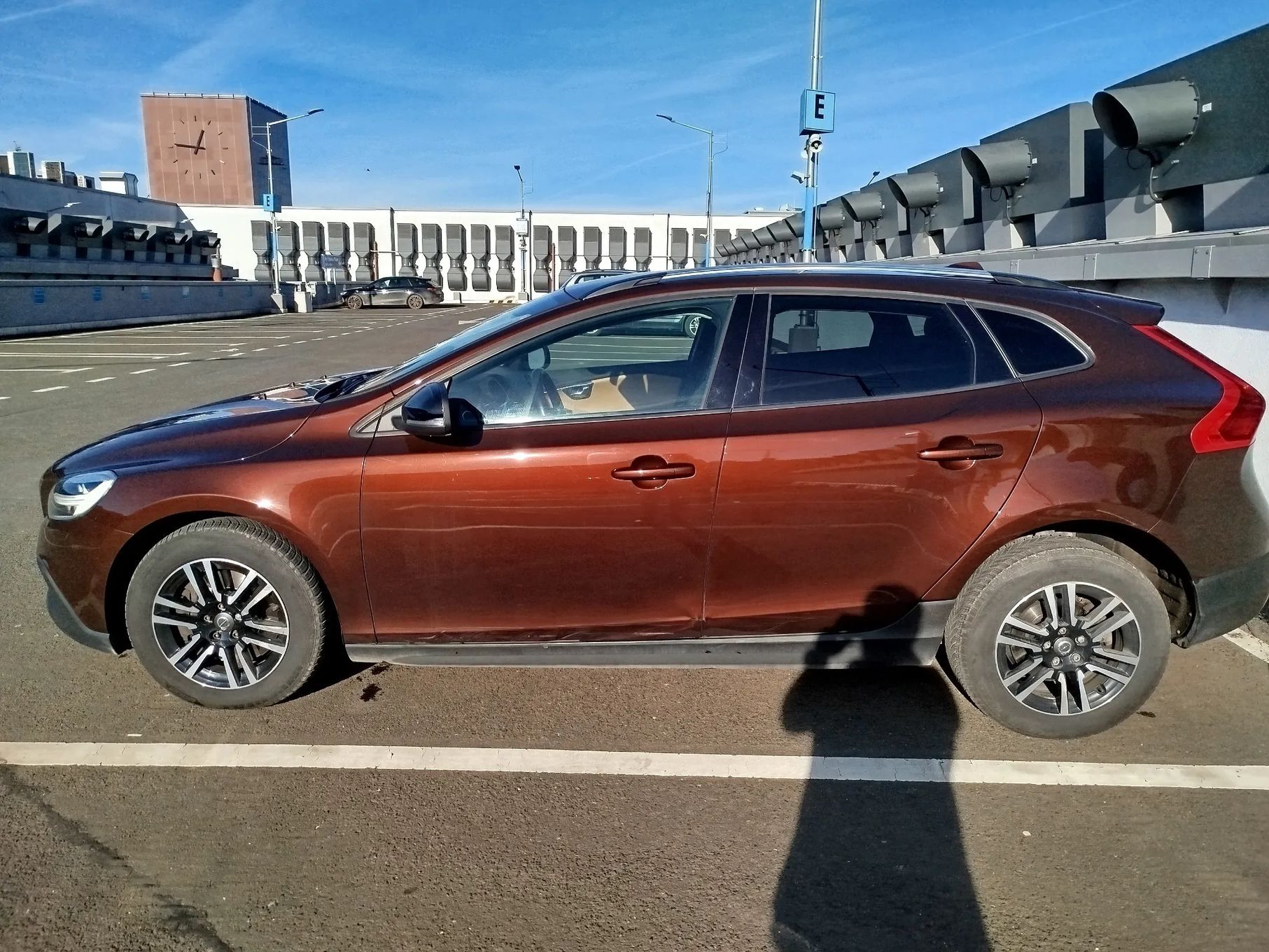 Volvo V40 Cross Country Volvo V40 Cross Country D2 Drive-E Momentum
