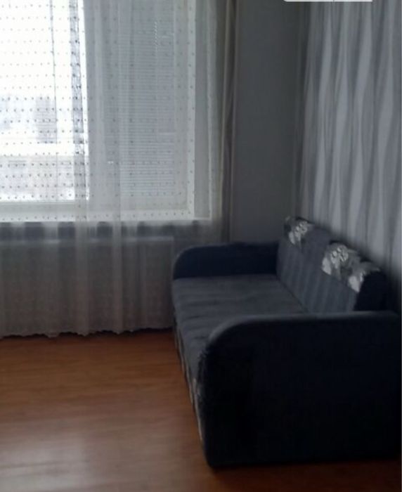 Продаж просторої кімнати в гуртожитку