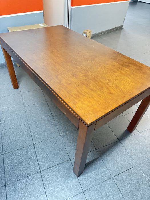 Mesa de sala de jantar extensivel
