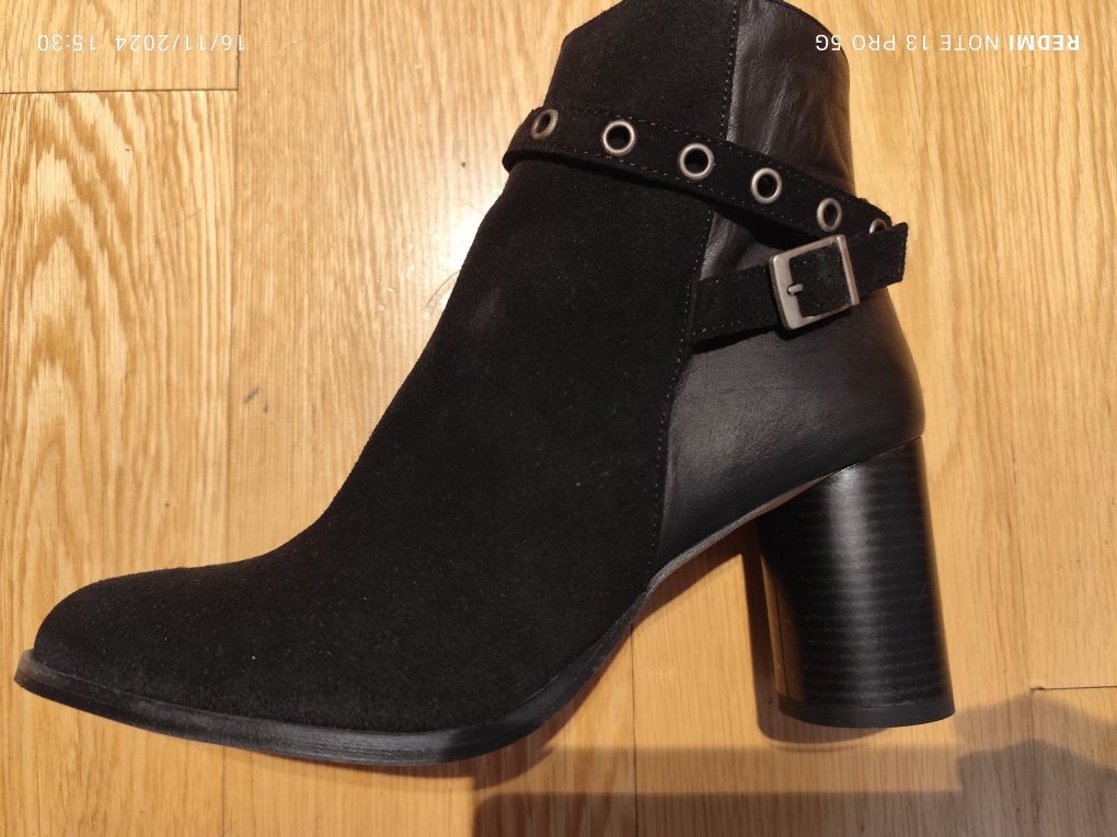 Botins Karl Marc & John