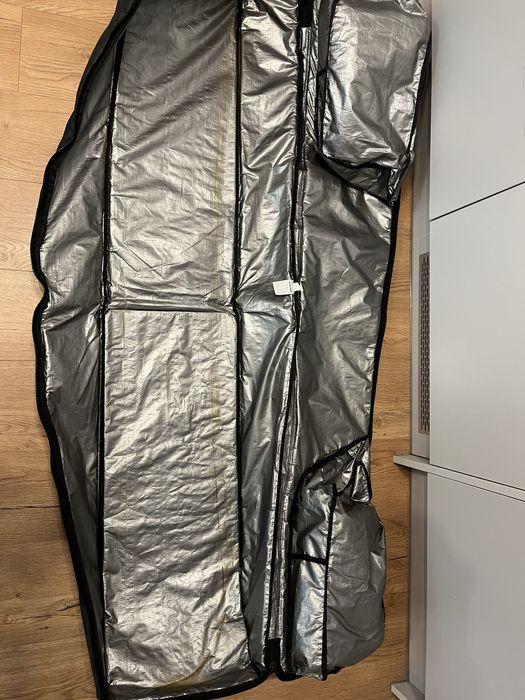 Pokrowiec snowboardowy na kółkach DAKINE Low Roller