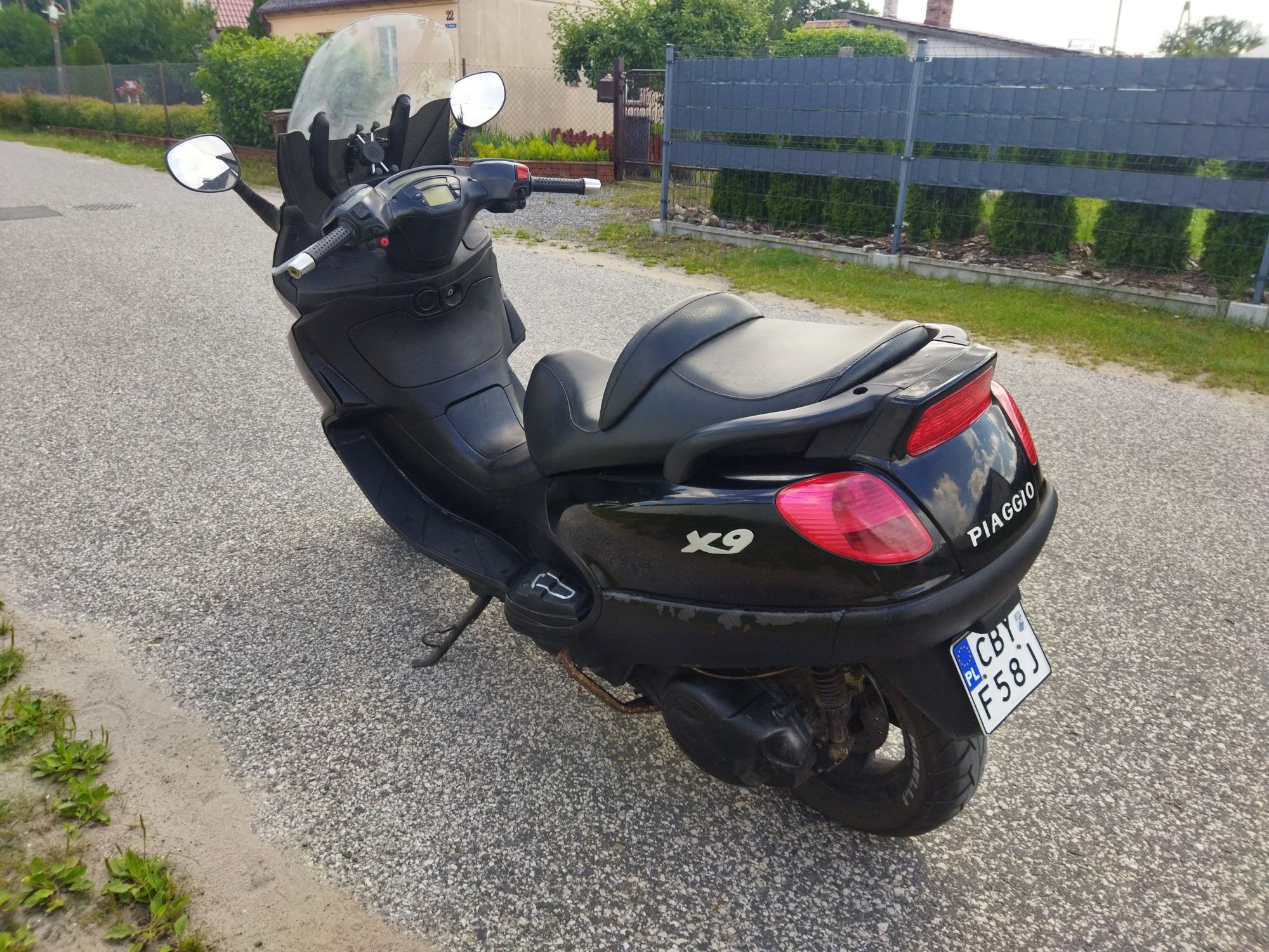 Piaggio X9 500 benzyna rok 2002