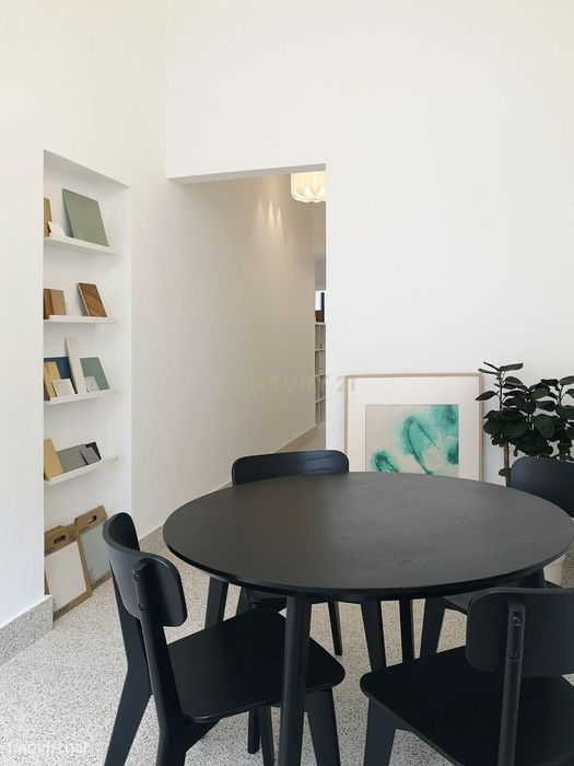 Arrendar Loja em Almada - Oportunidade Única de Negócio