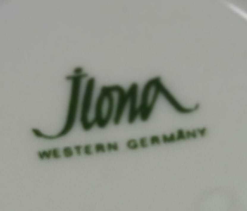 Lindissima Guarda Jóias Porcelana Alemã " Jlona "