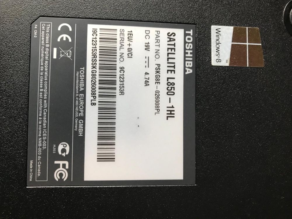 Laptop Toshiba Satellite WIN 11