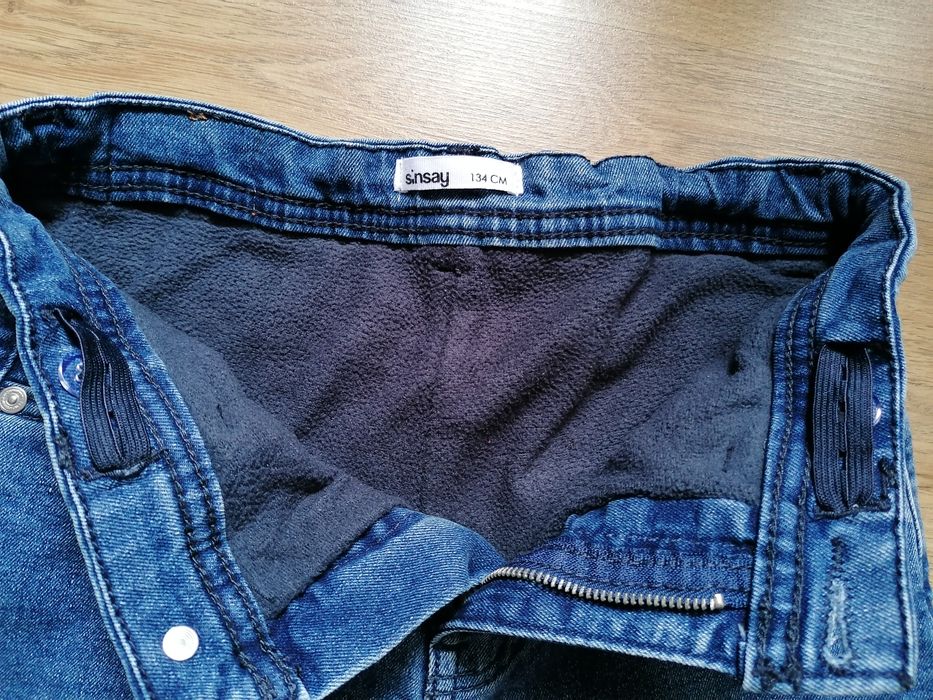 Ocieplane spodnie Sinsay 134