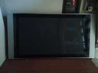 TV LG em bom estado