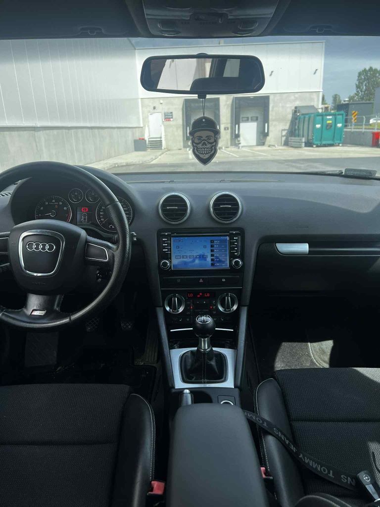 Audi A3 8p sportback LIFT 1.6 MPI benzyna + LPG S-line  zadbana skóra