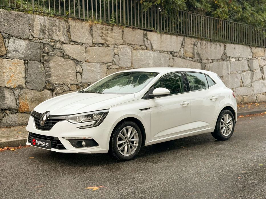Renault Mégane 1.5 Blue dCi Intens
