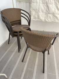 Cadeiras exterior ou interior cor castanho