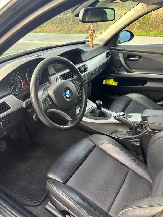 Sprzedam BMW e91 325 M57