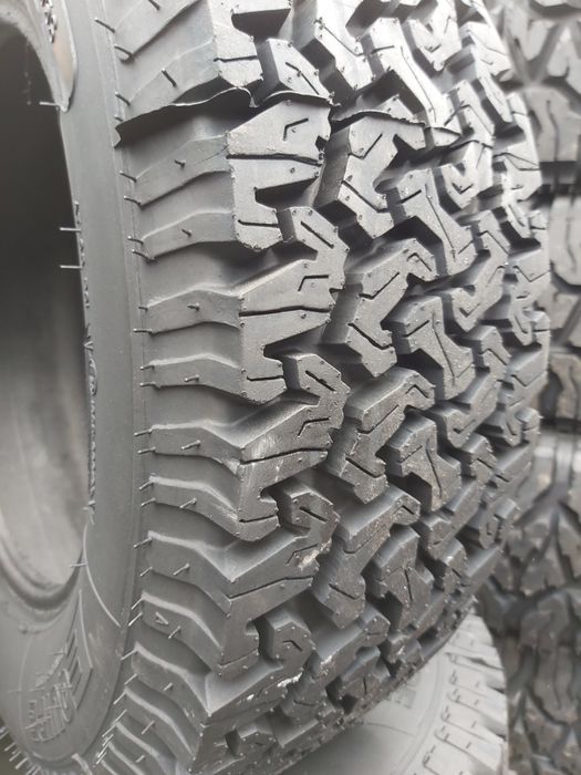 Opony Terenowe 195/80 R15 BFg AT 4x4