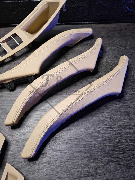 Pack TOTAL Puxadores Pele Porta Interior BMW F10 F11 18 Série 5 -NOVOS