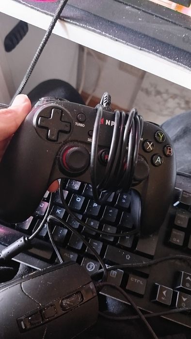 Pack gaming (rato, teclado e comando)