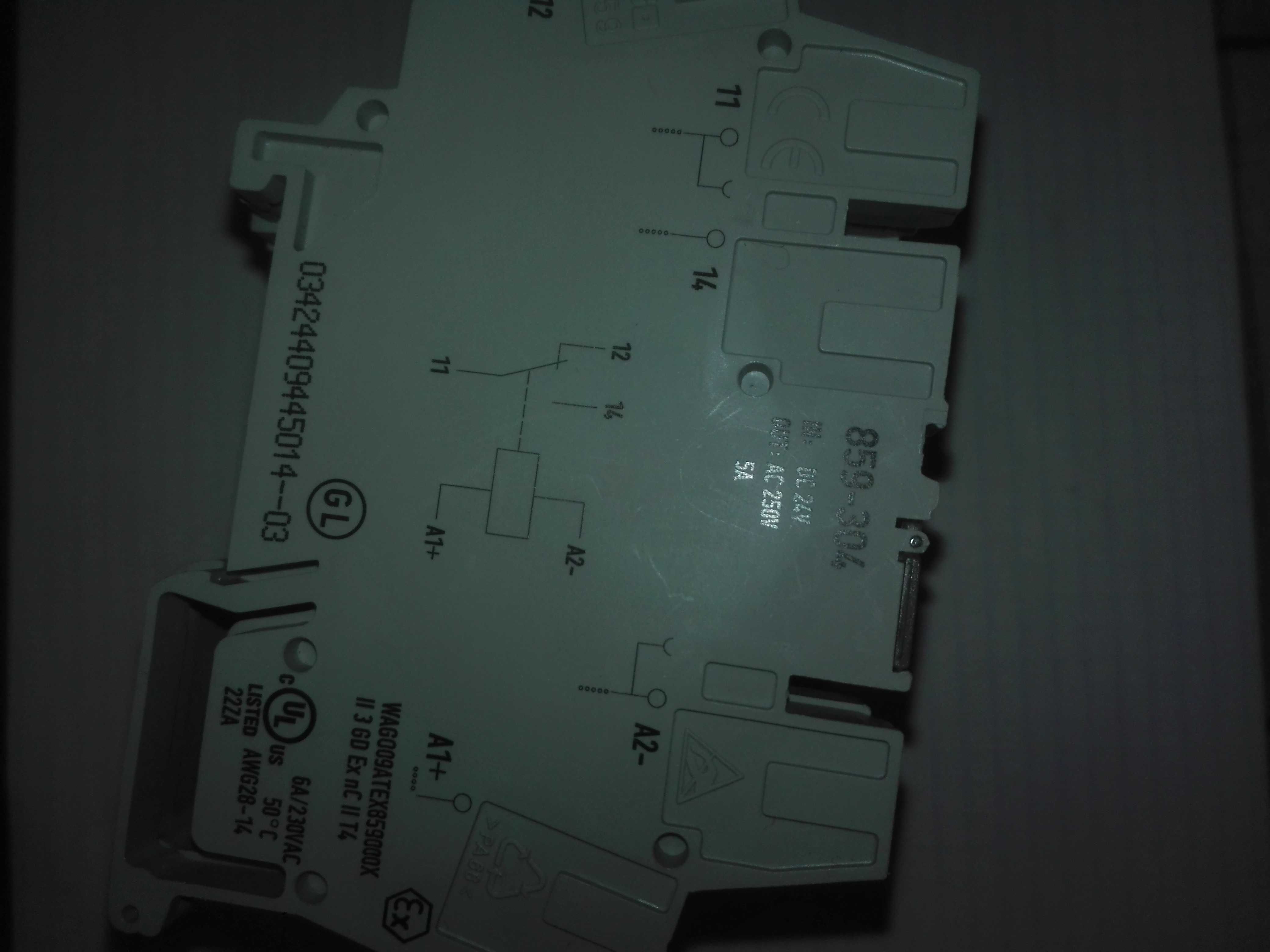 WAGO 859-304 Przekaznik 24V TH-35 (cena za 1szt.)