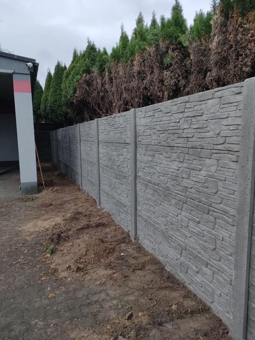 Ogrodzenia betonowe montaż płoty beton ogrodzenie betonowe