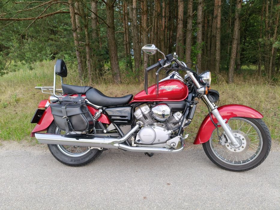 Honda Shadow 125 JC 29 , na kat .B . 1999 rok. Jak Yamaha drag Star.