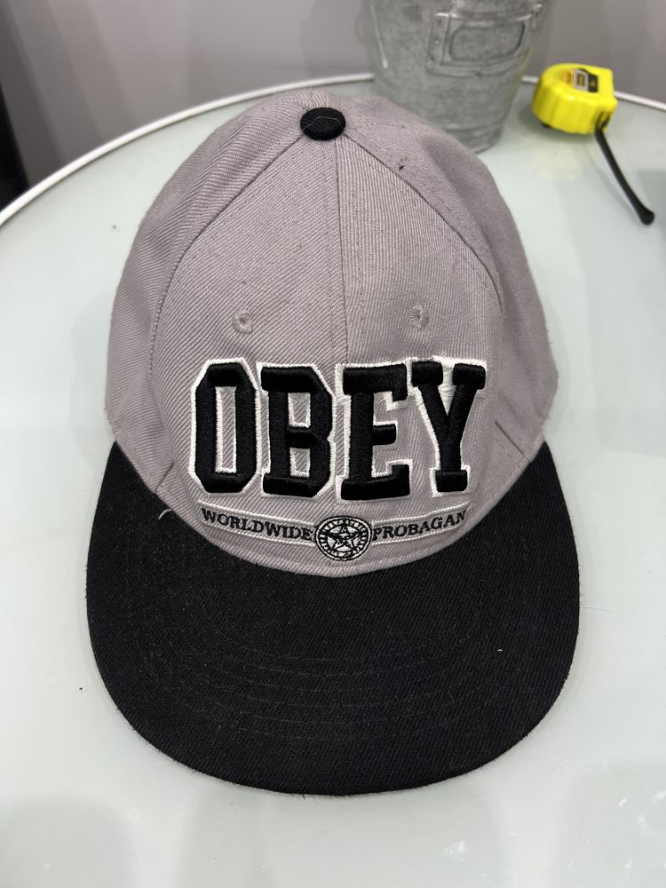 Czapka Obey okazja