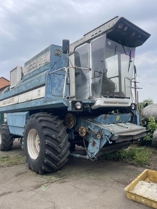 Комбайн ДОН-1500 Б, з подрібнювачем, комбайн СЛАВУТИЧ, КЗС 9, 2006 р.в