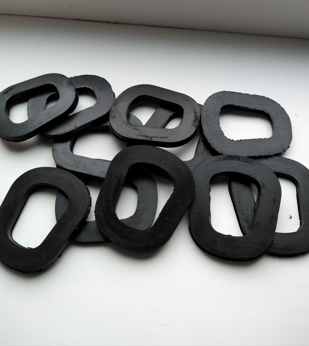 Прокладки під кришку каністри з бензомаслостійкої резини