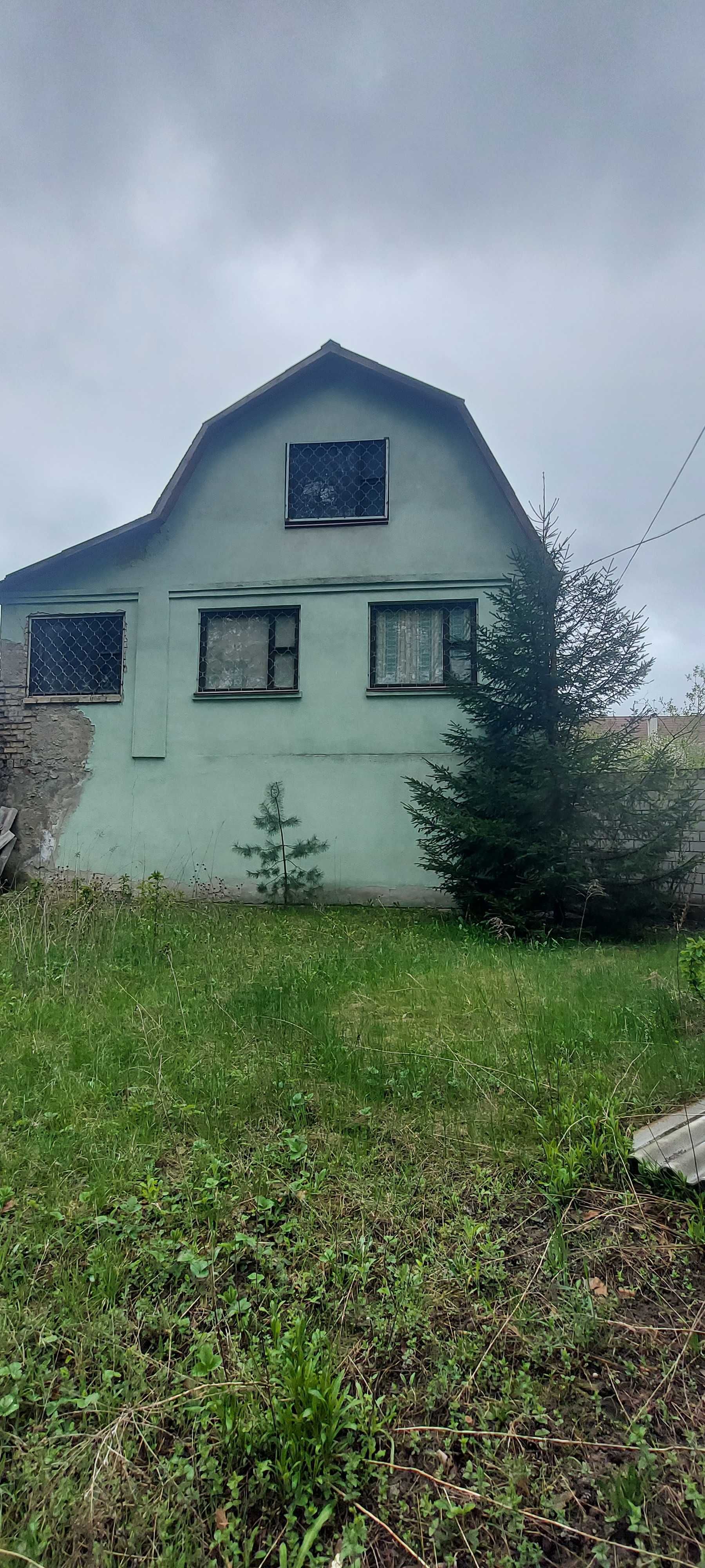 Продається З.Д.з будинком із шматочком власного соснового лісу