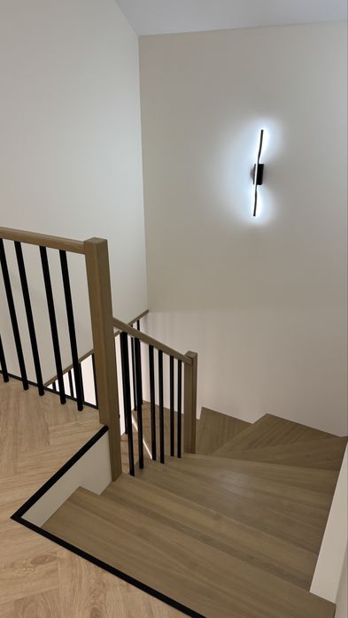 Сходи  перило ясен дуб