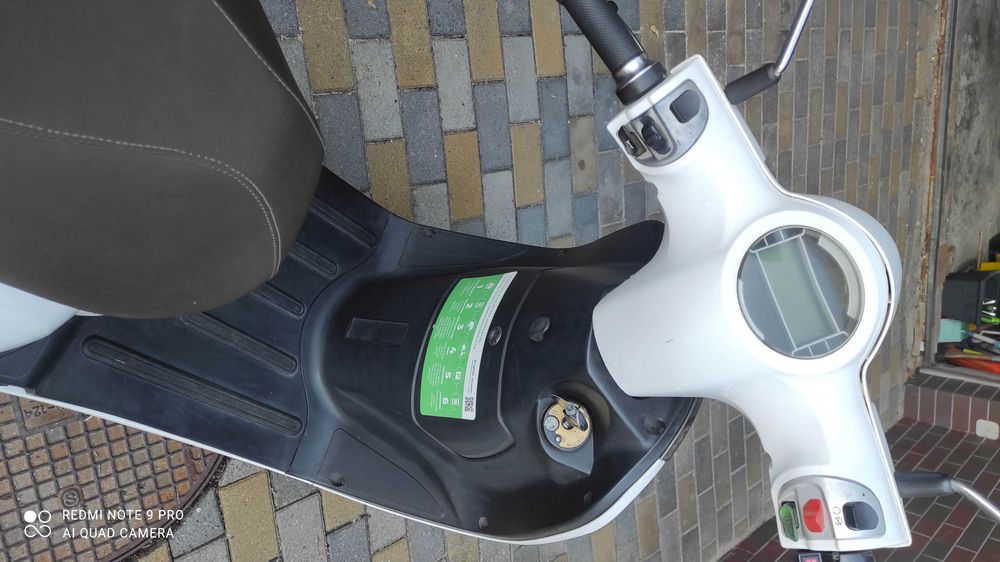 Sprzedam skuter elektryczny