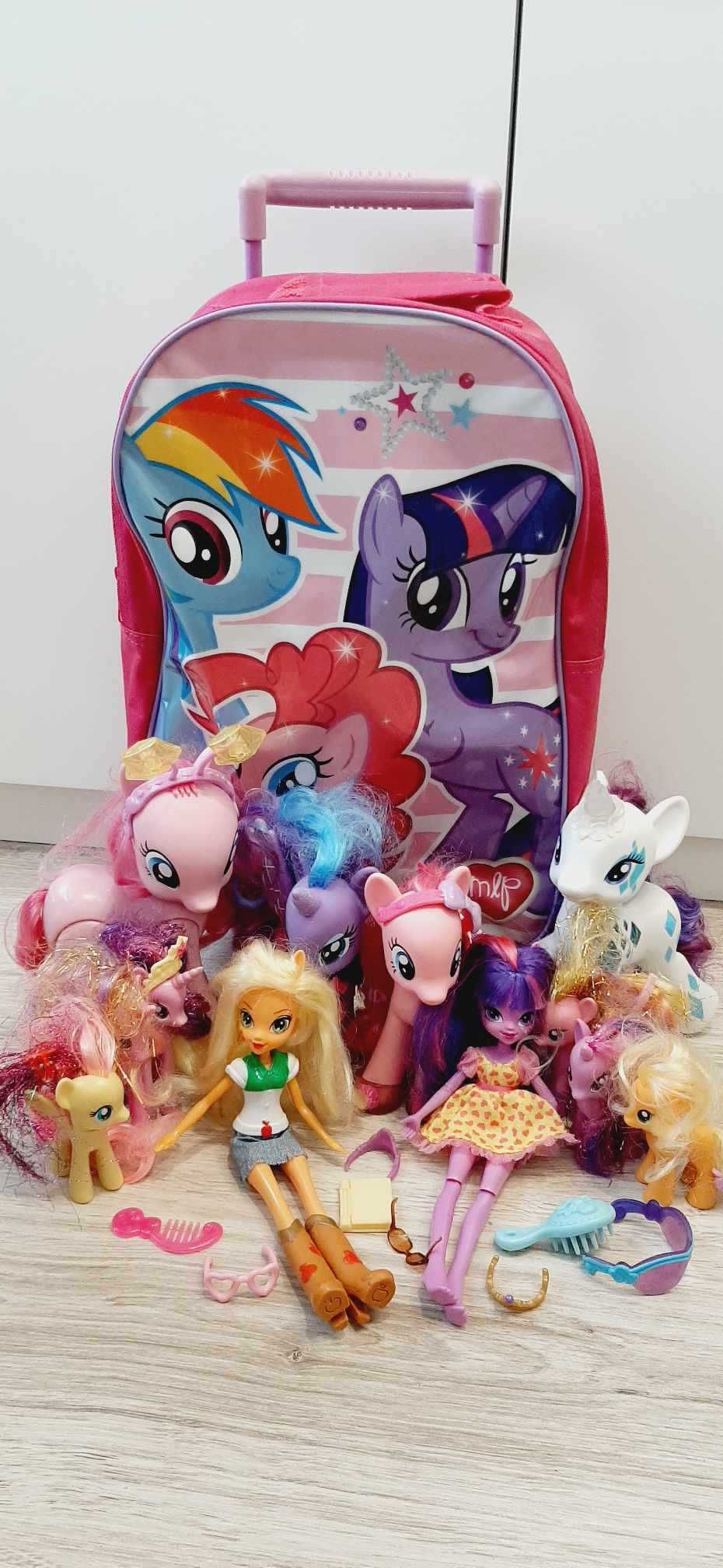 My Little Pony walizka + zestaw koników + lalki