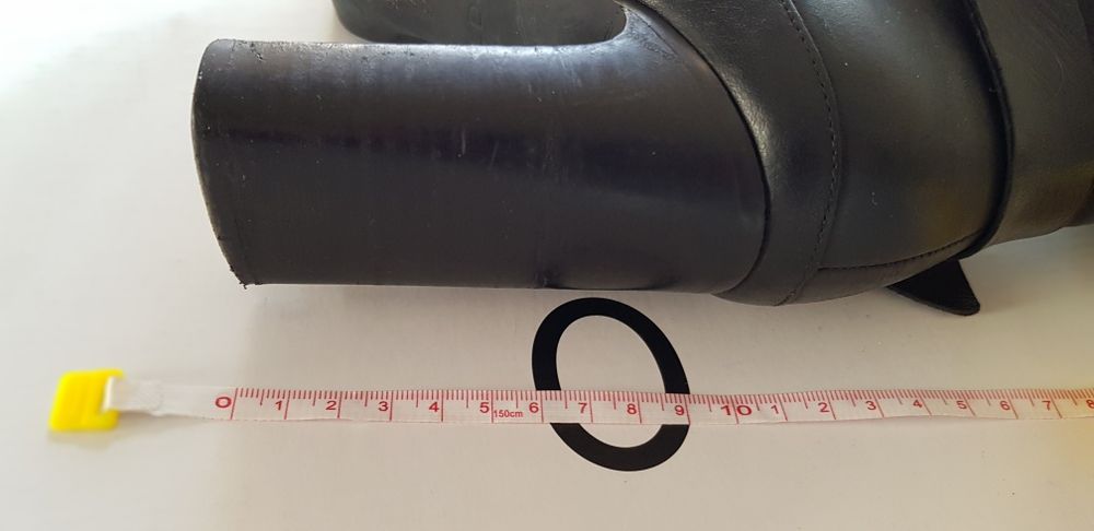 Черевики ботинки жіночі шкіряні 38-39, 25,5см,демі ботильоны каблук